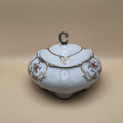 Bomboniera porcelanowa,szkatuła Bogucice