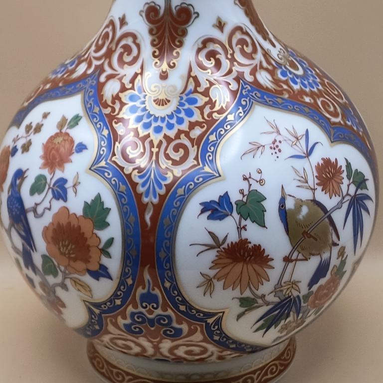 Wazon porcelanowy - Kaiser Porzellan z serii „Ming”