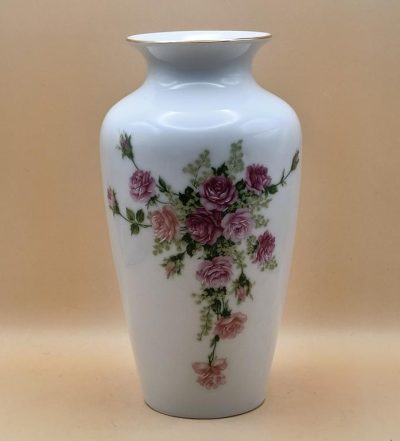 Wazon porcelanowy KPM - róże