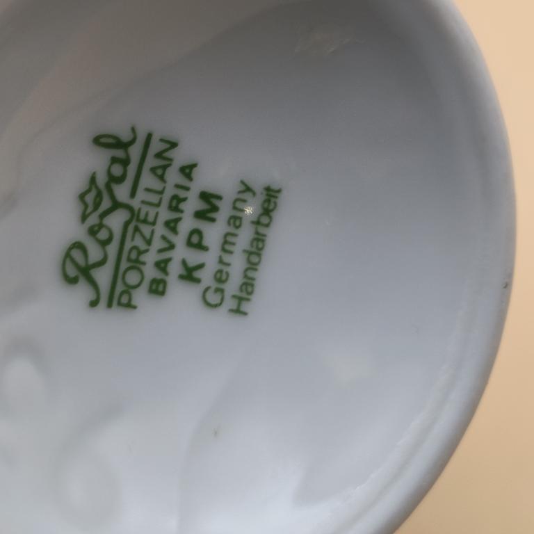 Wazon porcelanowy KPM - róże