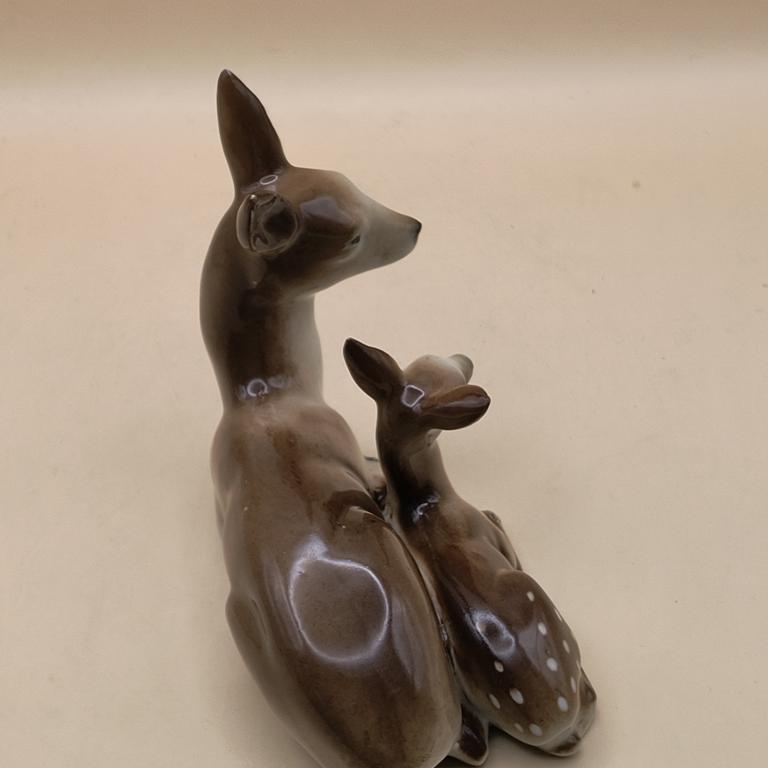 Figurka porcelanowa sarenki - Gräfenthal (Turyngia).
