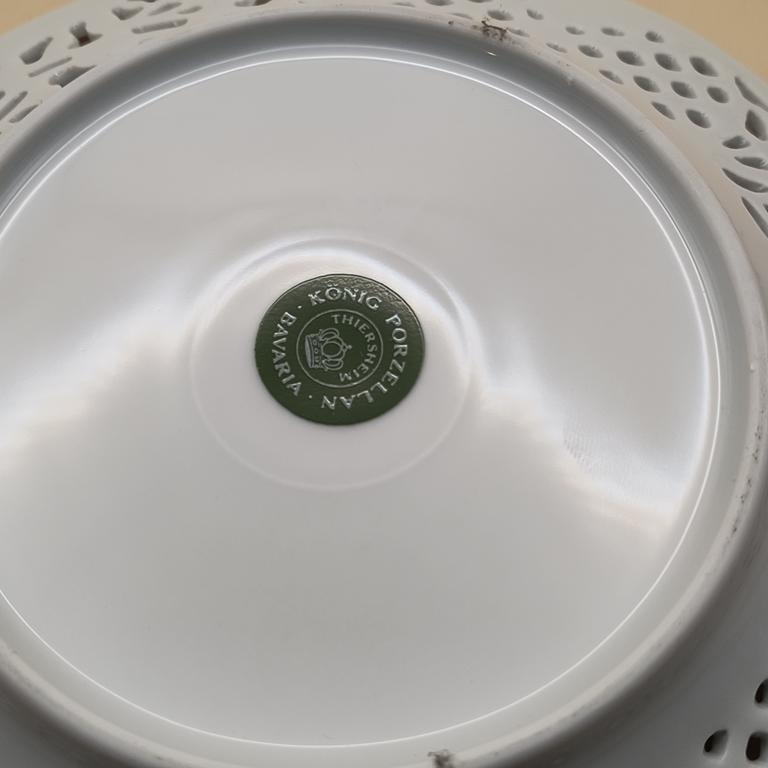 Porcelanowy ażurowy talerz König Porzellan